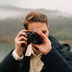 self portrait of photographer mathias reding